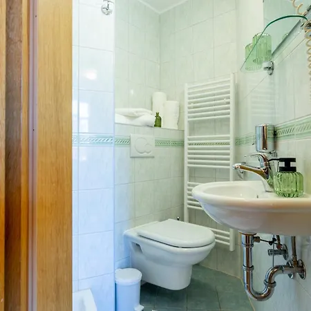 Pohorski Dom ホコ・ポホリェ