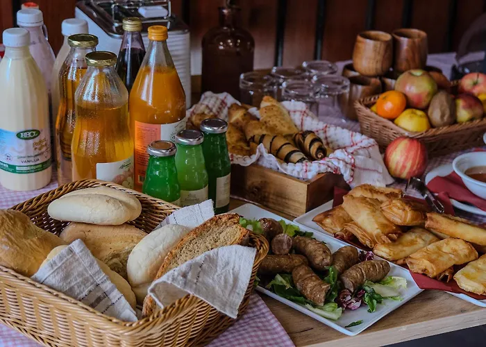 Bed & Breakfast Pohorski Dom 3*